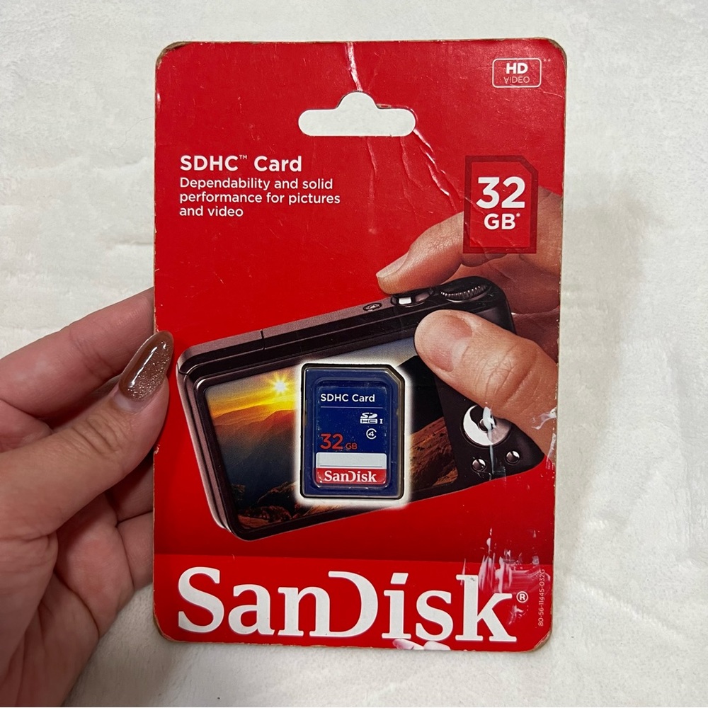 SANDISK SDHC CARD 32GB